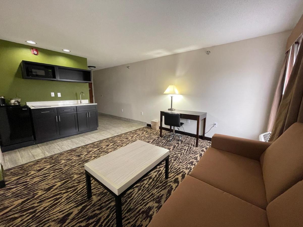 Quality Inn & Suites Clemmons I-40 Dış mekan fotoğraf
