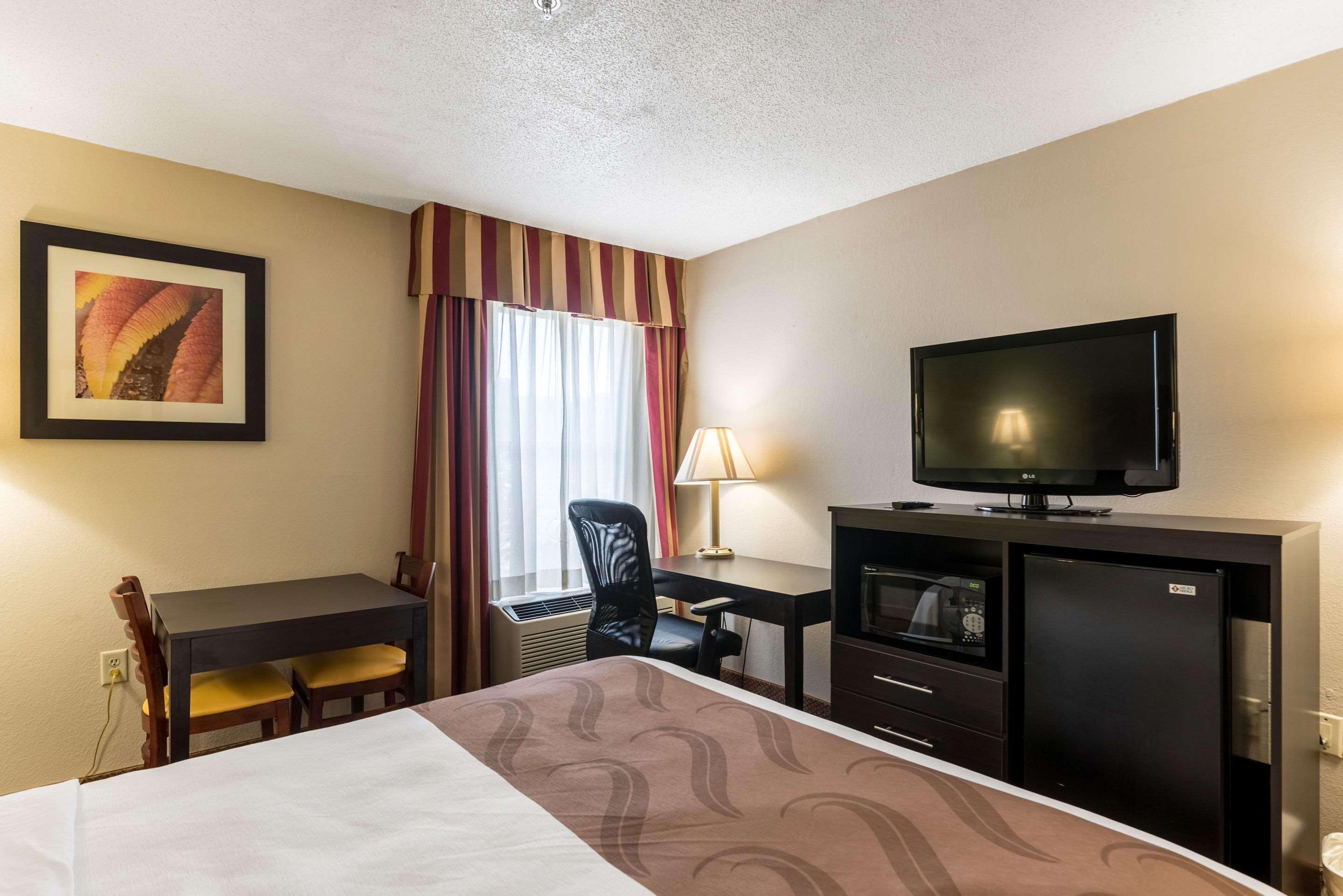 Quality Inn & Suites Clemmons I-40 Dış mekan fotoğraf