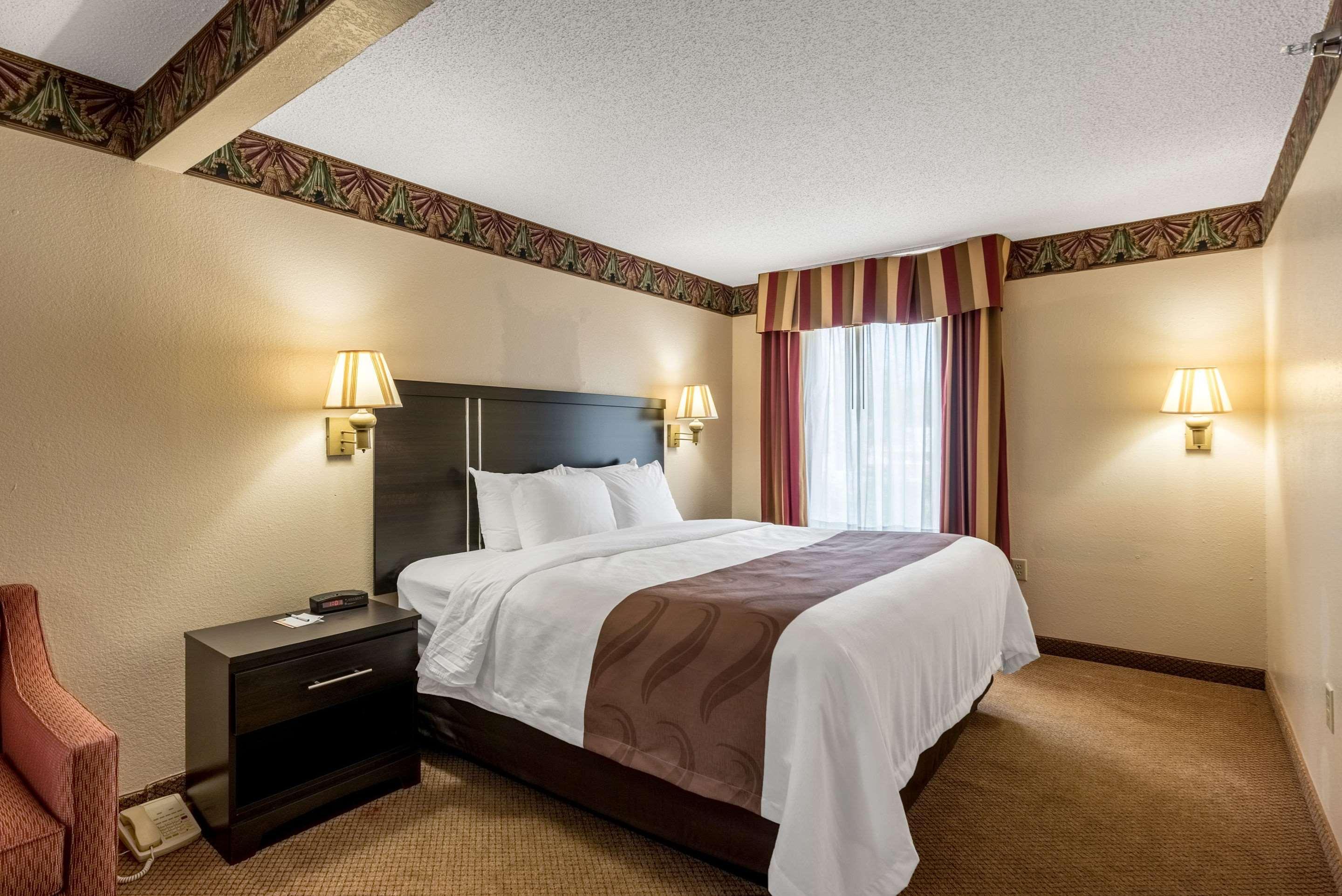 Quality Inn & Suites Clemmons I-40 Dış mekan fotoğraf