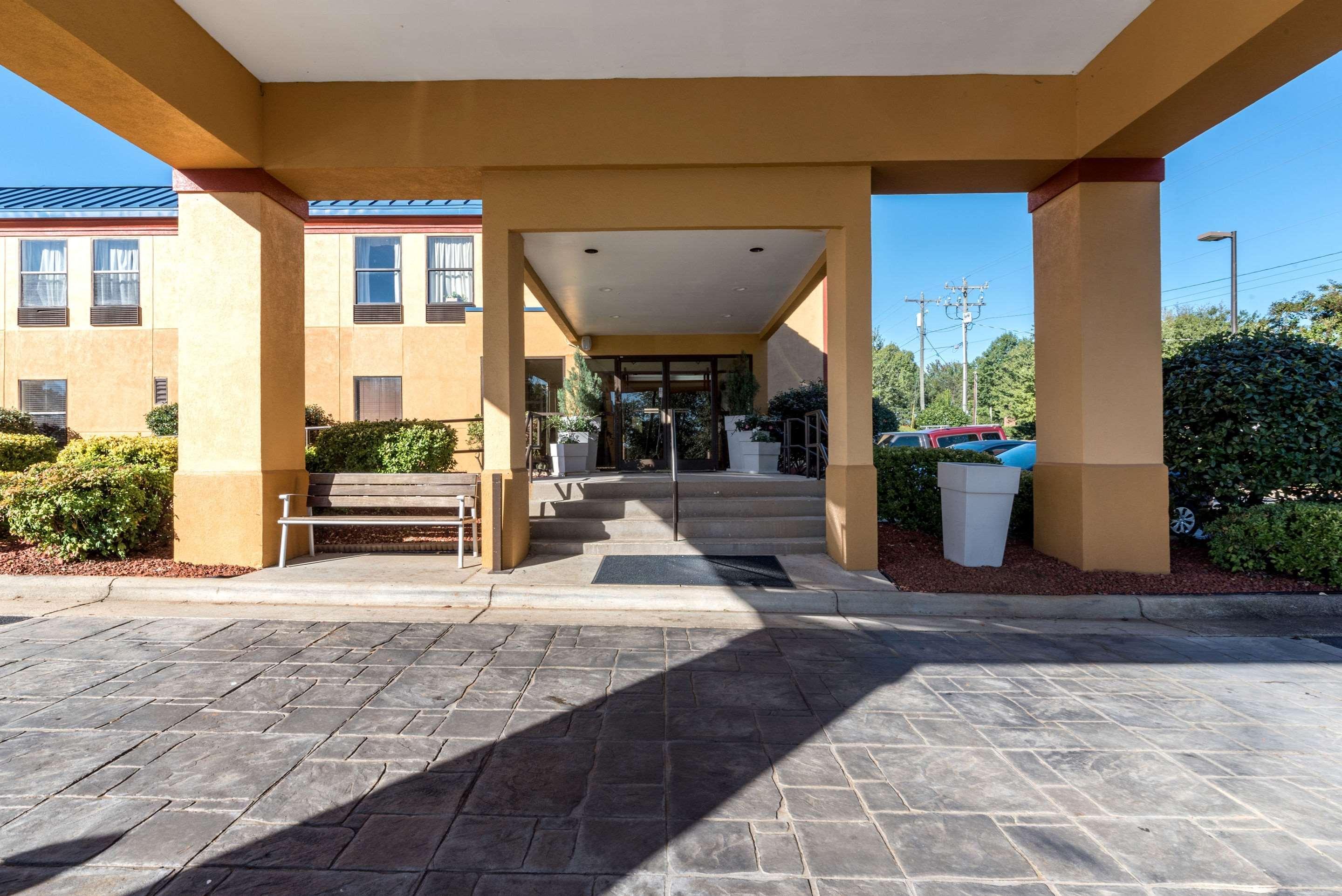 Quality Inn & Suites Clemmons I-40 Dış mekan fotoğraf