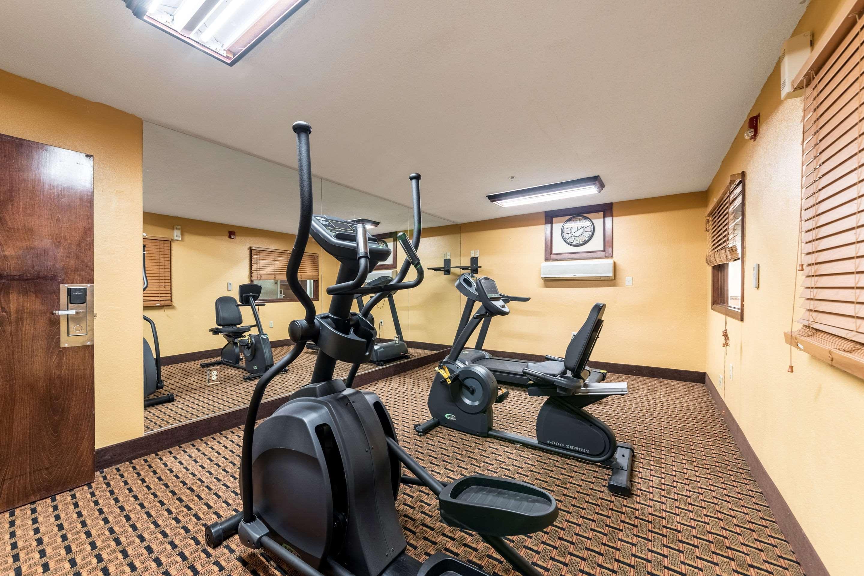 Quality Inn & Suites Clemmons I-40 Dış mekan fotoğraf