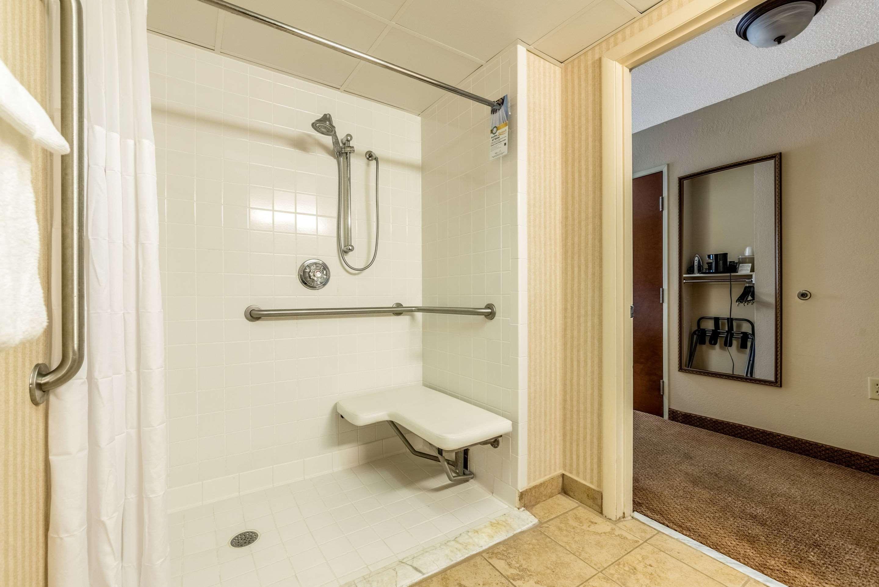 Quality Inn & Suites Clemmons I-40 Dış mekan fotoğraf