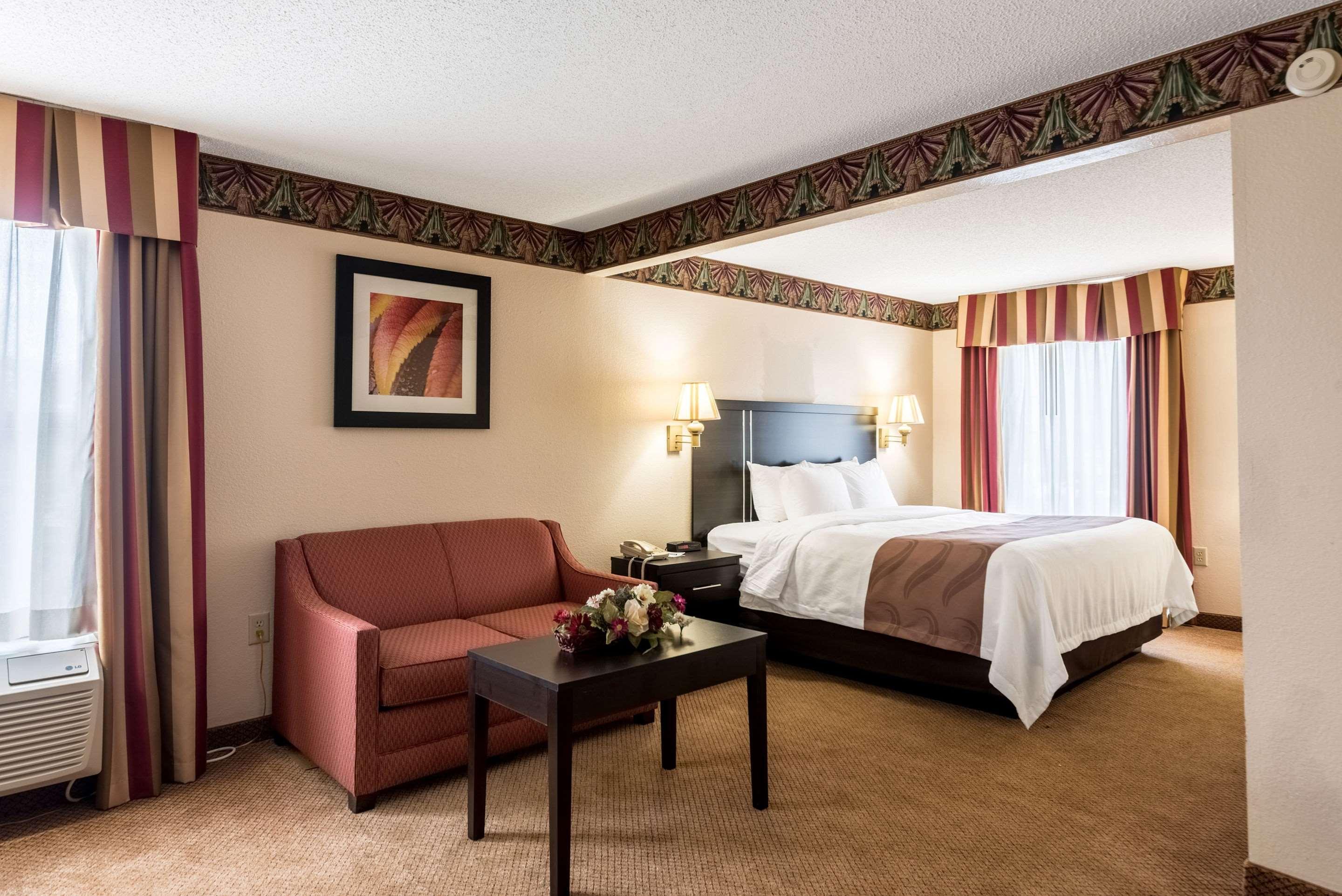 Quality Inn & Suites Clemmons I-40 Dış mekan fotoğraf